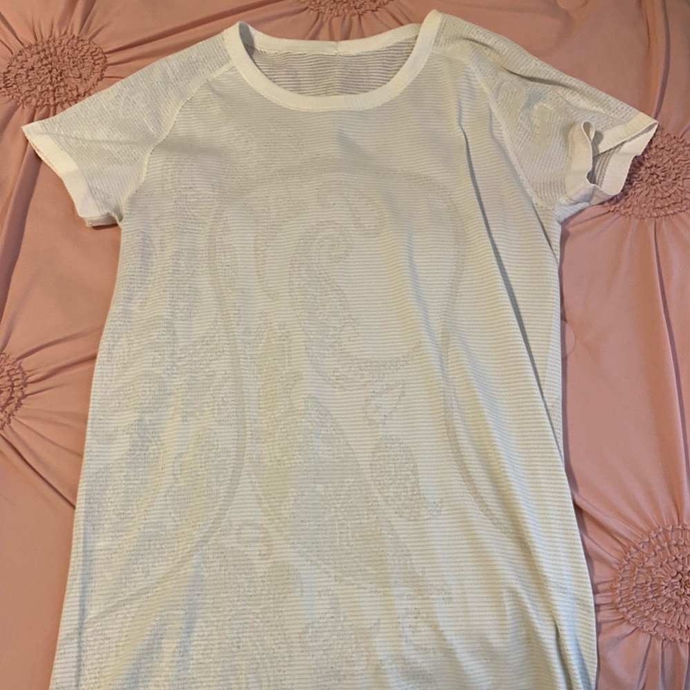 Lululemon swiftly tech short sleeve white shirt
